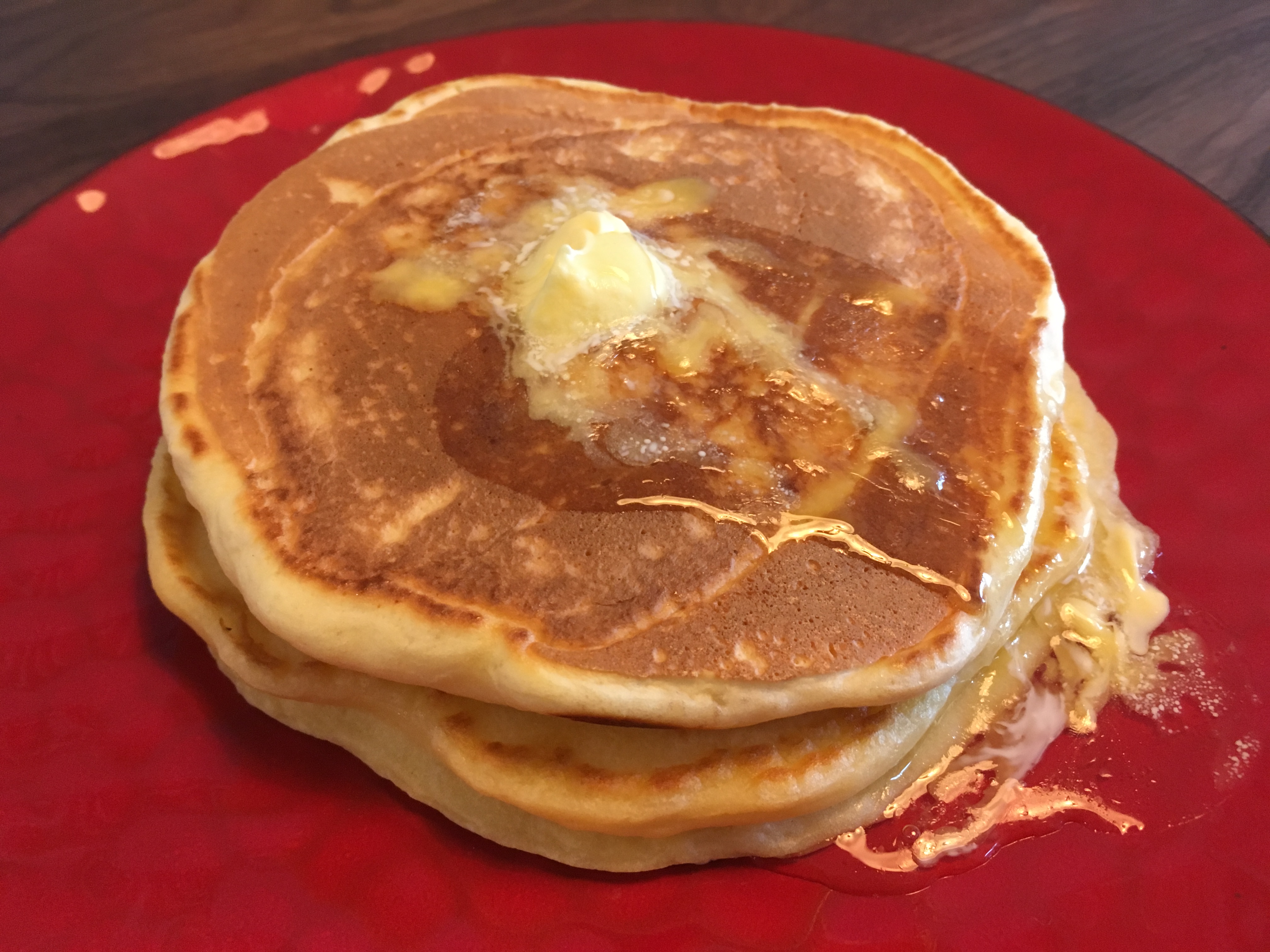 常備食材の小麦粉とスキムミルクで作る「ホットケーキ」