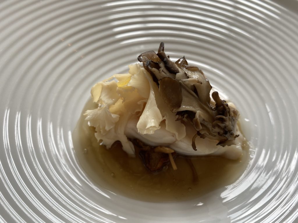 【若松河田から徒歩１分】結婚記念日に「小笠原伯爵邸」で贅沢ランチを堪能しました！