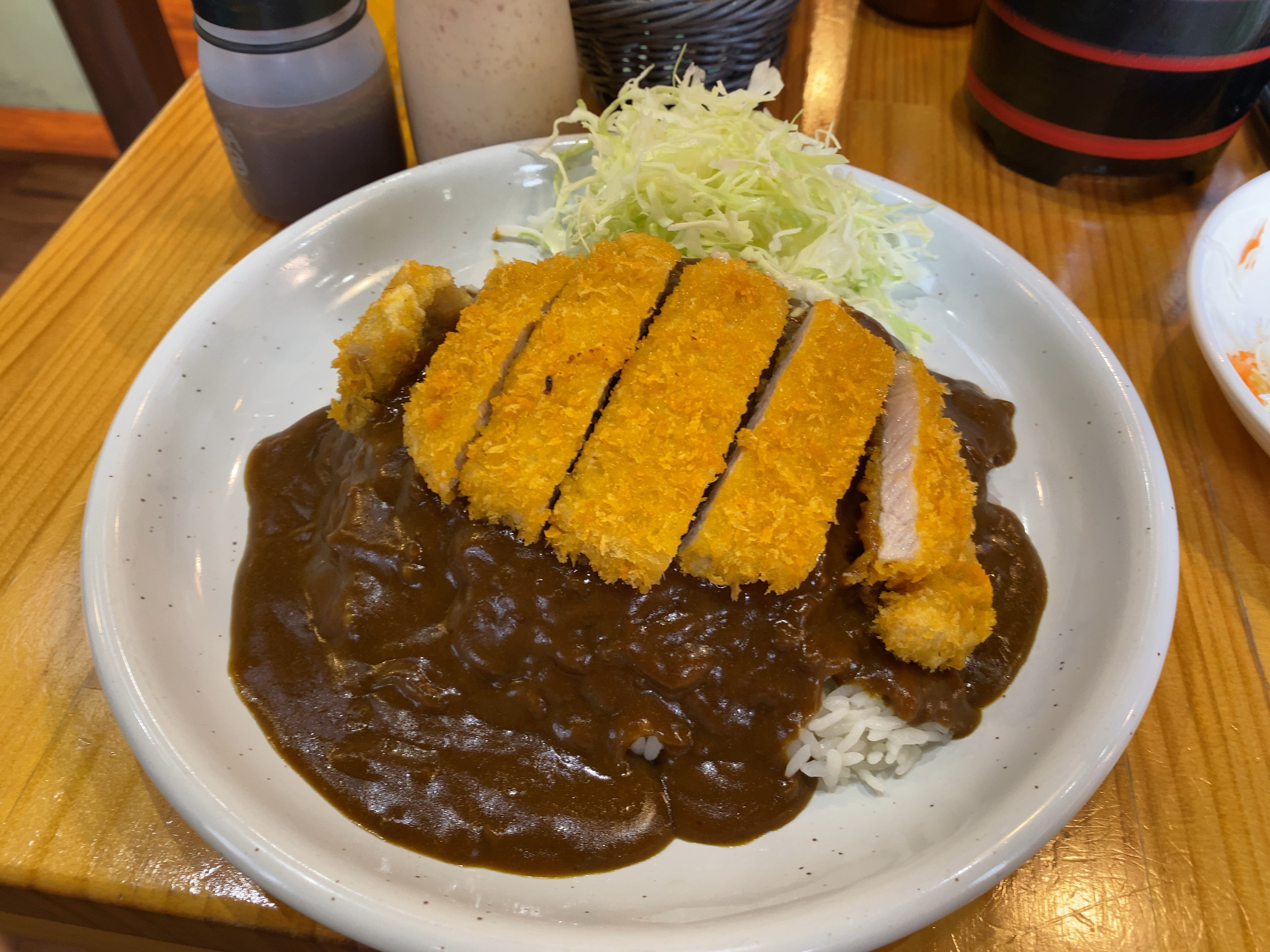 【長野】長野で金沢カレー！？「ガレージ」の「カツカレー」をいただきました。