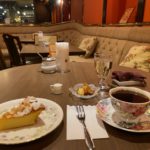 【善光寺周辺】高級クラブをリノベした喫茶店「ラランスルール」で読書しながらお茶とケーキを楽しみました。