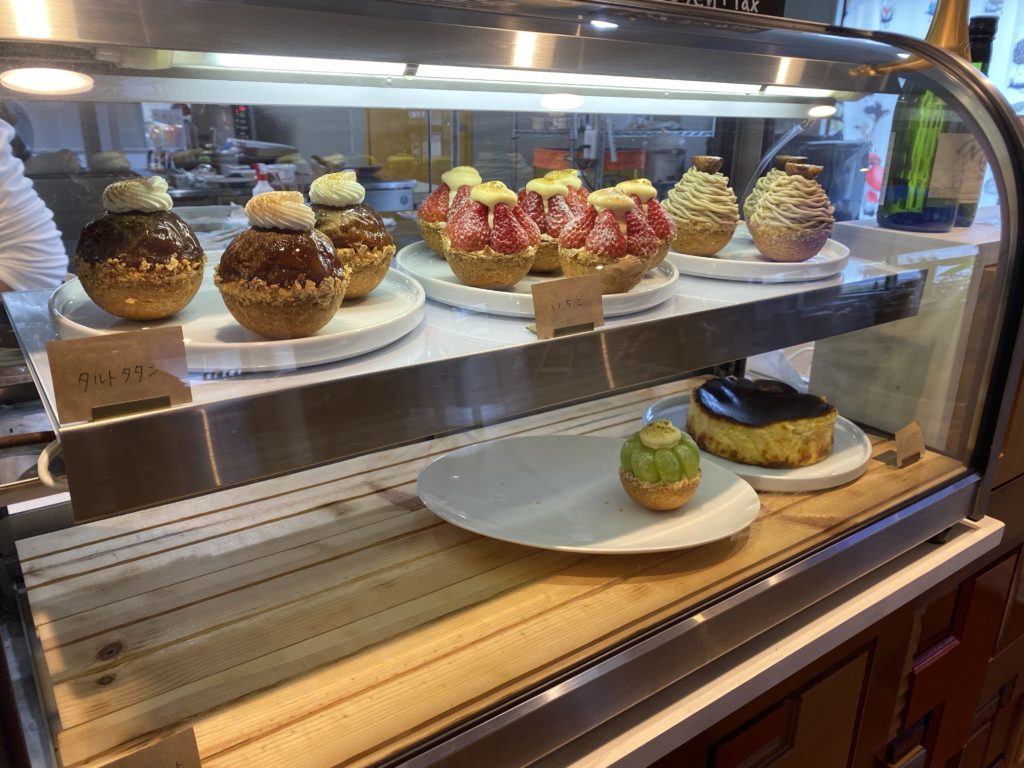 【長野駅から徒歩10分】dessert&cafe Dekoでインスタ映えな「パフェ」をいただきました♪