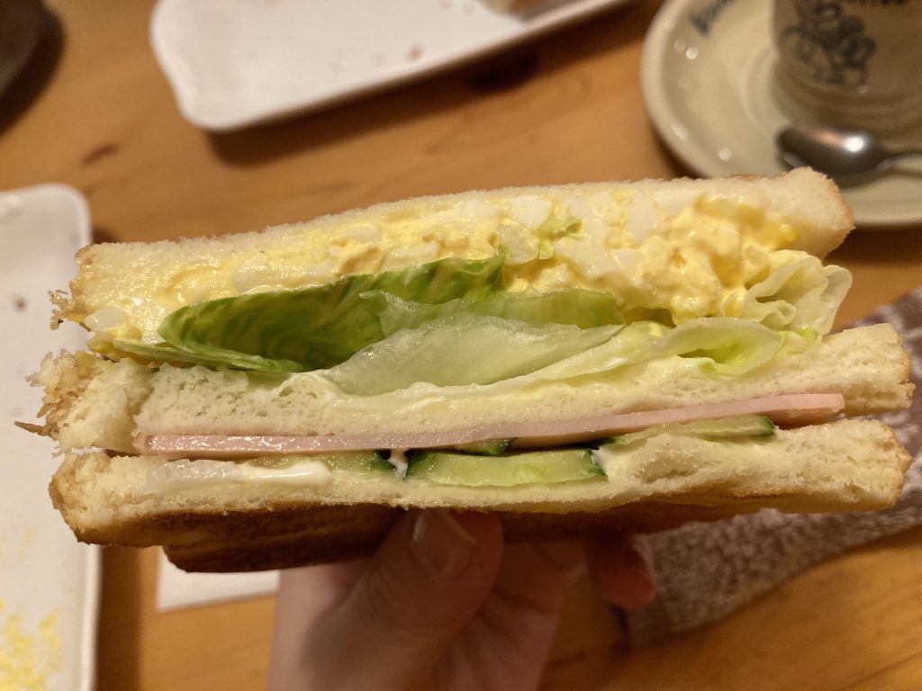 【長野】ボリューミーすぎる実物に写真詐欺！？で有名な「コメダ珈琲」でガッツリ食べてきました！