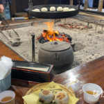 【善光寺周辺】「小川の庄」の囲炉裏で焼いた「おやき」(ながの暮らし)